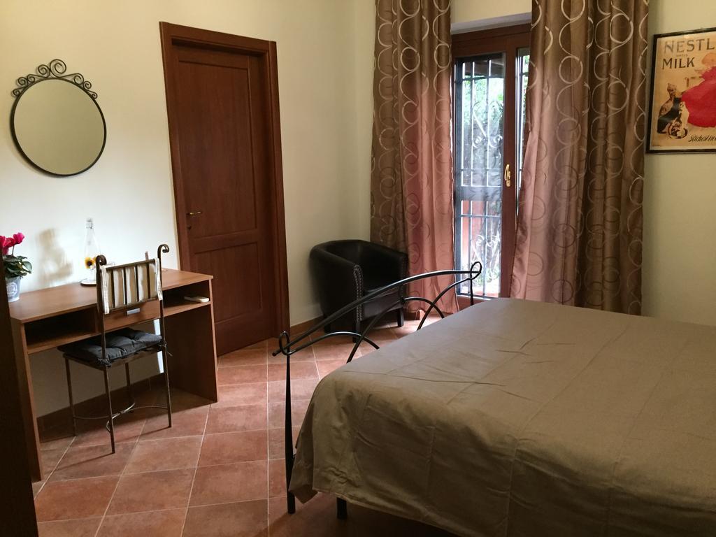 B&B Le Querce Formello Camera foto