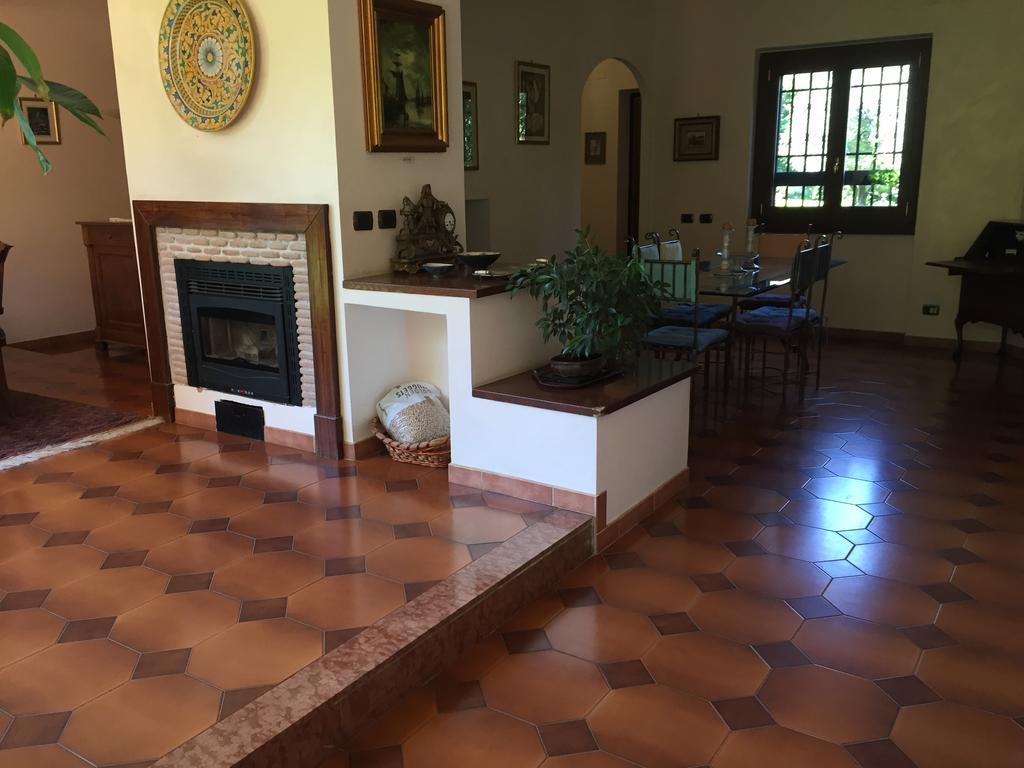 B&B Le Querce Formello Esterno foto