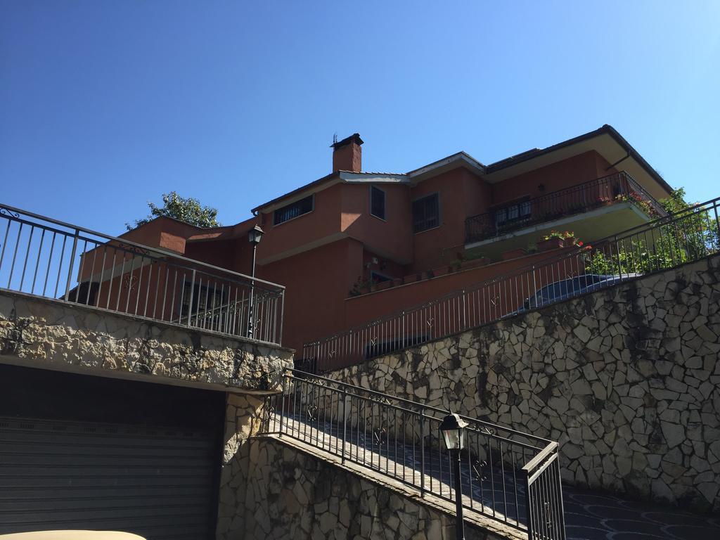 B&B Le Querce Formello Esterno foto